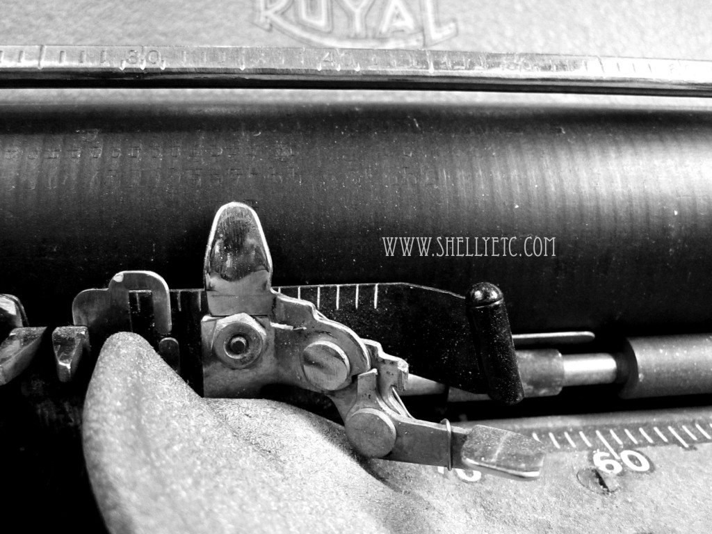 New - Royal Ruler B&W (Chicago)